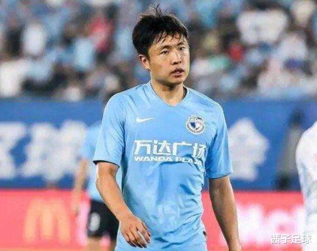 大连|中国足球又将失去一个巨头？爆料：大连人降级让王老板很生气