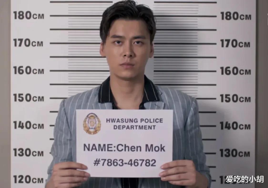 李易峰|听说李易峰读书那会儿,就是学校校草级别的人物,收到了很多女学生的表白情书