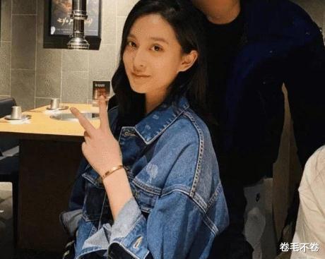 毛阿敏|毛阿敏之女解佳桐:父亲260亿的遗产,也给不了母亲后半生的幸福