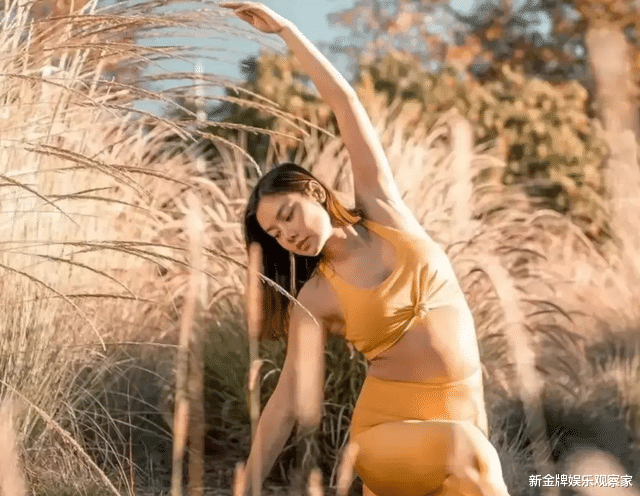 有氧运动 41岁乐基儿近照难掩丰腴,却被赞胖美人,穿对衣服比瘦身还重要?