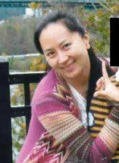 孟晚舟|孟晚舟:2段婚姻4个孩子,风光背后离不开平凡丈夫的支持