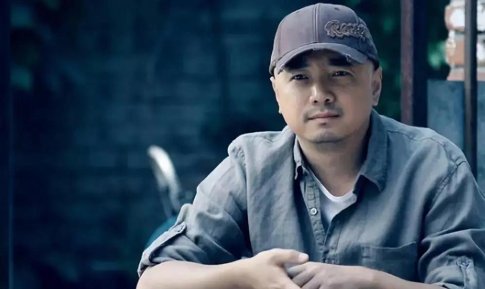 徐峥|"百亿导演"徐峥:与王宝强分道扬镳,被陶虹操纵成百亿票房导演