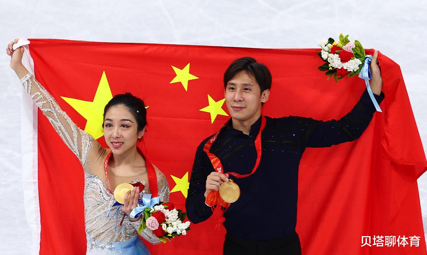 美国队|8大名嘴盛赞第9金：圆满收官！令人服气！还有3项，美国夺金无望