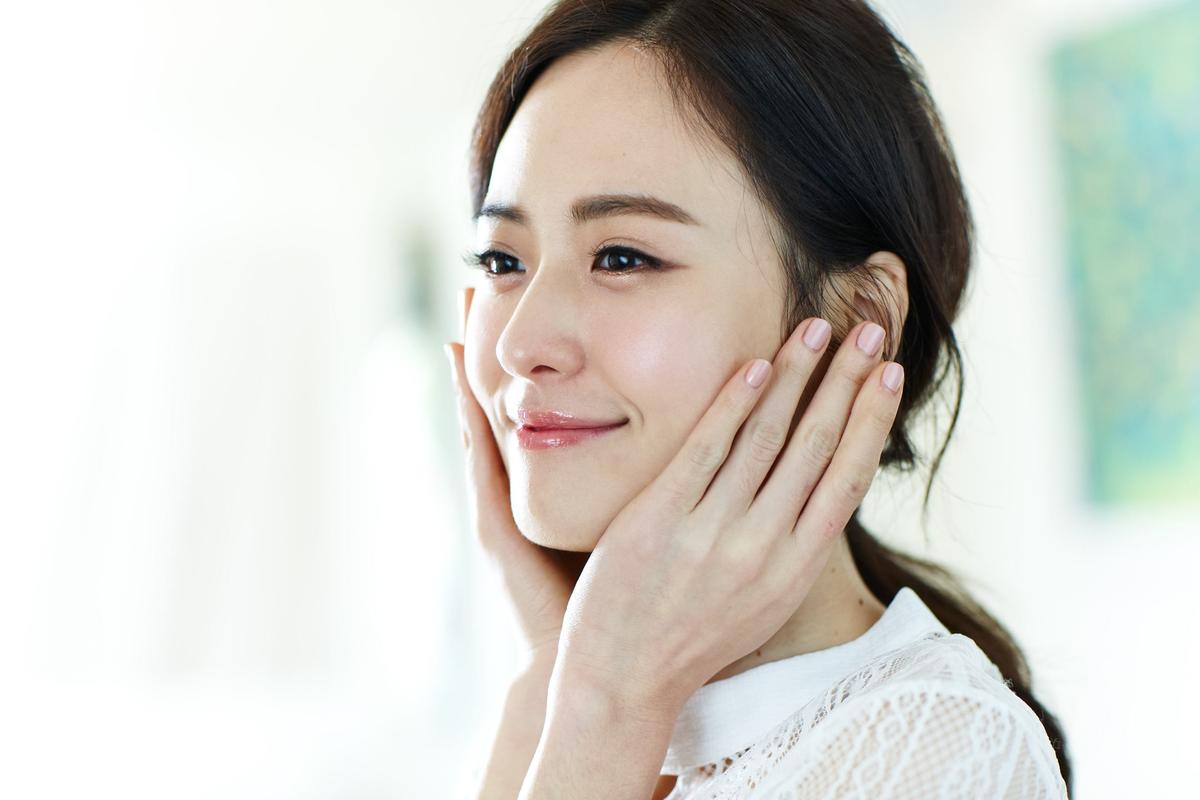 如何把皮肤变得透白