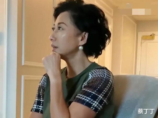 叶倩文|叶倩文:明星赚钱比普通人容易,收入更是不能比,完全没必要打赏