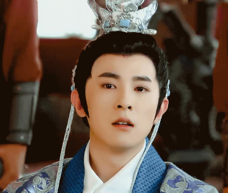 法钱|刘宇宁《折腰》造型有加分，主公味有了，与季肖冰成情敌看点足