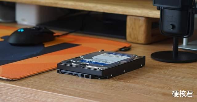 硬盘|大容量装机首选，西部数据4T机械硬盘评测！