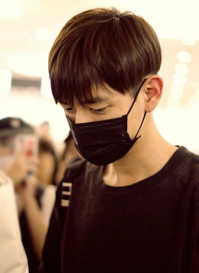 李现|面对私生饭,李现发长文回应,被网友大赞高情商