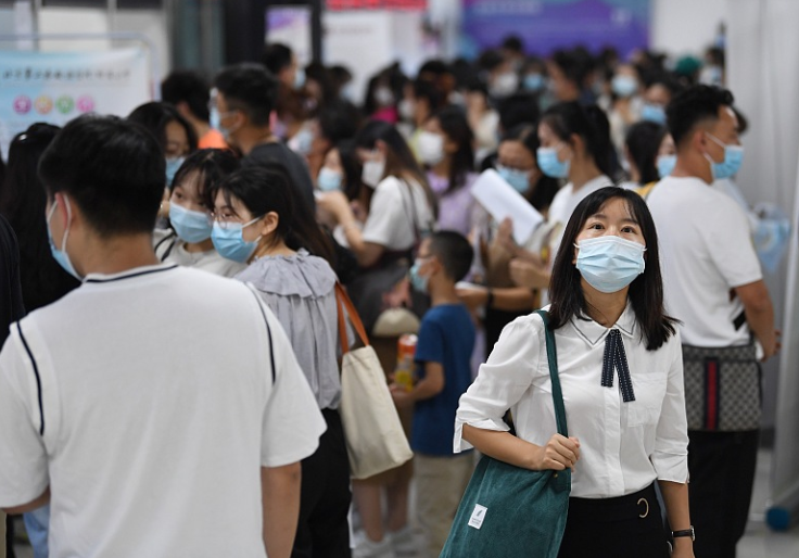 |性格内向的人,及早放弃以下职业,“迎难而上”或是选了最难的路