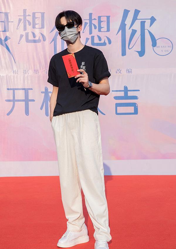 檀健次|檀健次携一甜宠剧来袭,化身配音圈大神,搭档95后当红小花