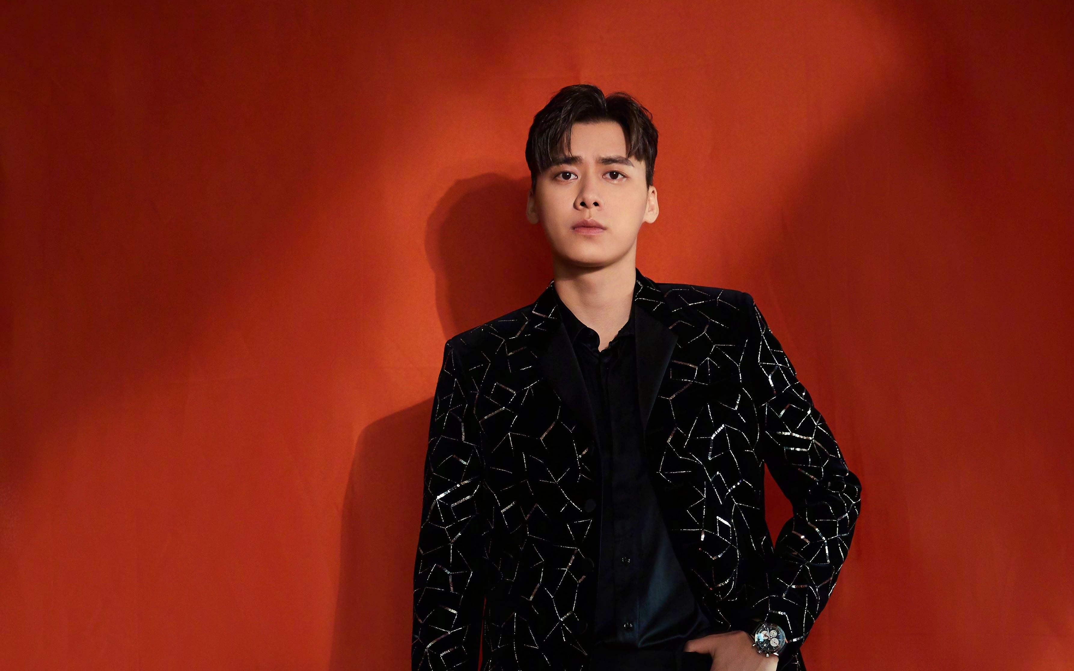 李易峰|李易峰又摊大事!肇事逃逸、私交混乱,痴情人设只是表象