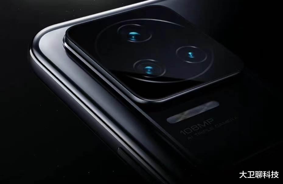 显卡|手机市场内卷严重，影像卷无可卷，屏幕成了新“战场”？