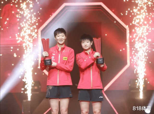 萨卡|姐妹情深! 孙颖莎: 女单输球第2天王曼昱主动给我发微信 沟通备战女双