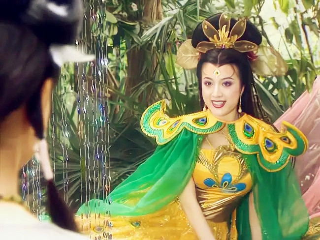 鹿晗|不愿剃头、浪费140瓶矿泉水,娱乐圈这5位明星,一个比一个娇气!