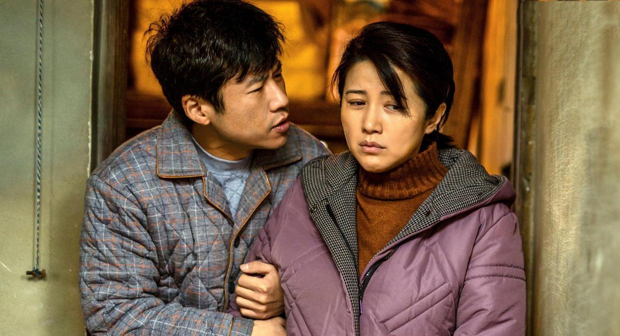 颜丙燕|张嘉益的好友，凭《甘十九妹》成名，如今49岁仍单身