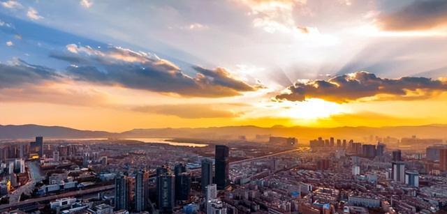 梯田|中国适合避暑的3座城市，夏天平均温度24°以下，不需要吹空调