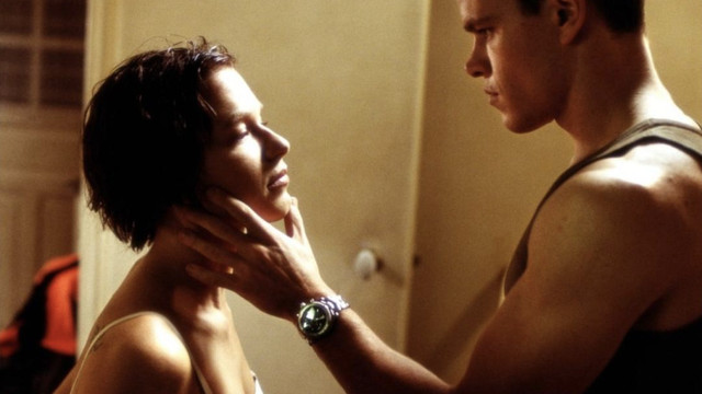 成龙|学成龙，模仿《007》《碟中谍》，《谍影重重》系列好看吗？