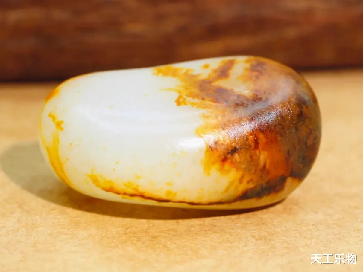 古钱币|“狡猾?的”和田玉!最反常识的十大和田玉种!