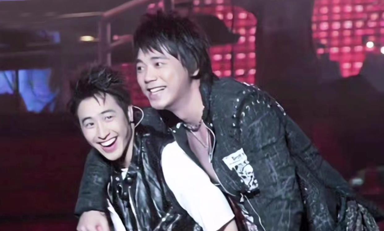 披哥2|《披哥2》成团夜内容曝光，5位初代哥哥当嘉宾，告别曲《在木星》