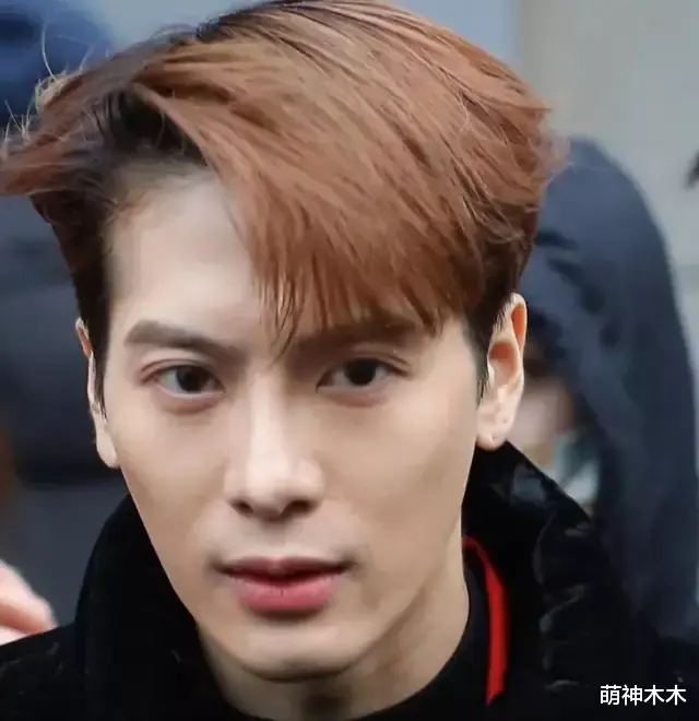 赵丽颖|春晚第二次联排来了！人员有变动，肖战队友意外现身赵丽颖离京