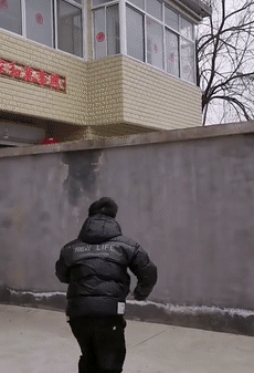 疫情在家,自学过哪些技能?看了网友的操作,服了!