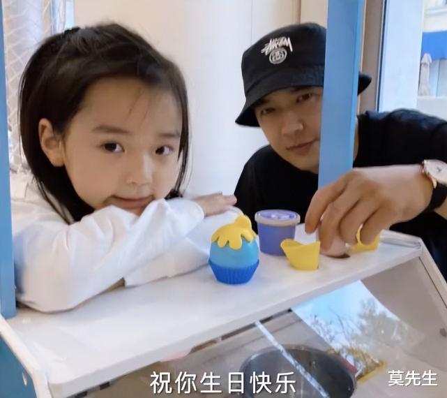 佟丽娅|7对明星夫妻离婚后现状:合体遛孩子,欠债4000万,成了陌生人