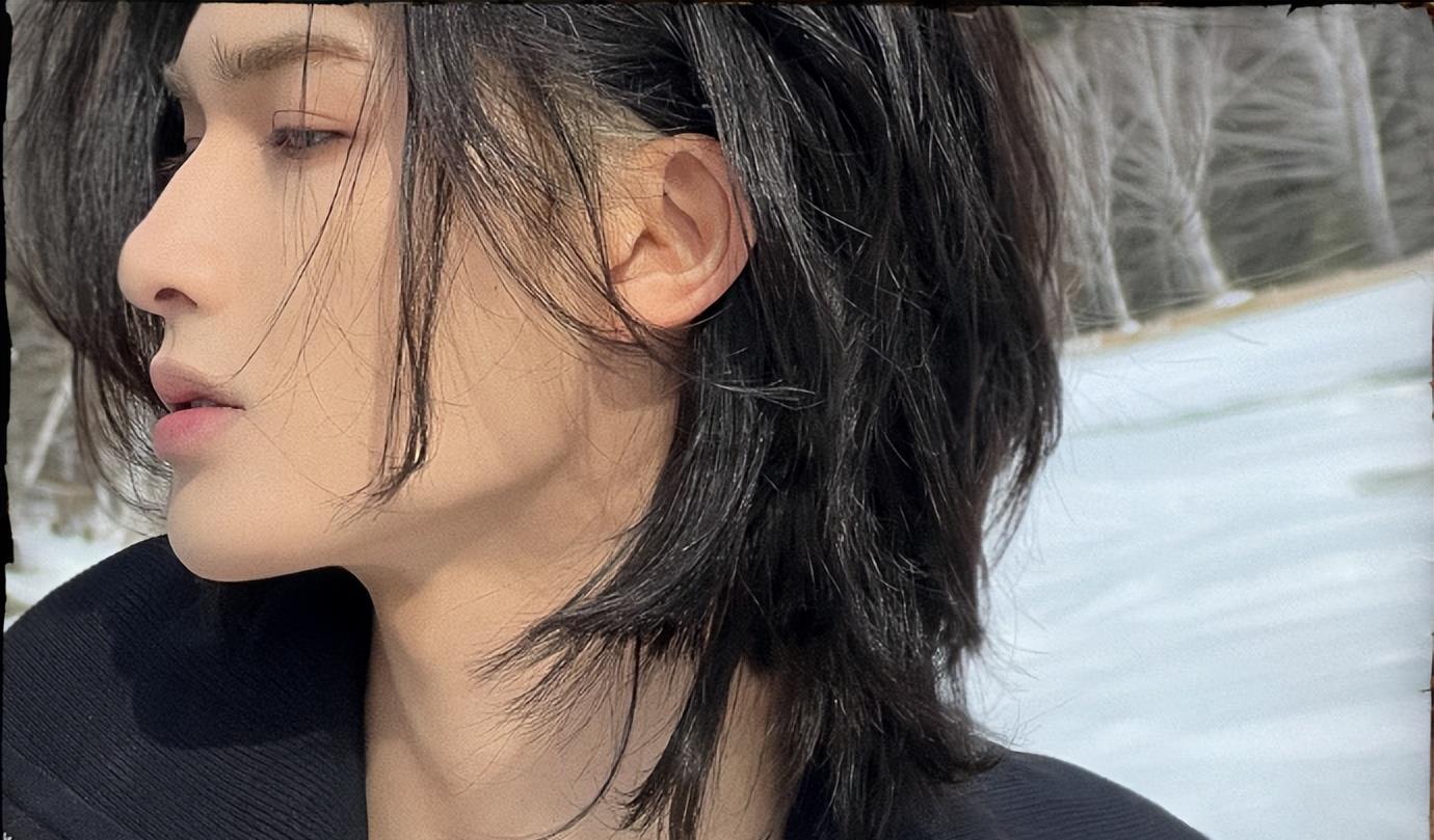 檀健次|4.9图：杨丞琳 陈飞宇 鞠婧祎 檀健次 白敬亭 黄明昊 张韶涵 张若昀 陈坤