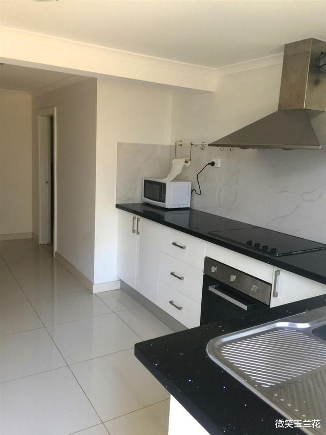 女子装修车库让婆婆住,婆婆欢天喜地,却让网友炸锅了