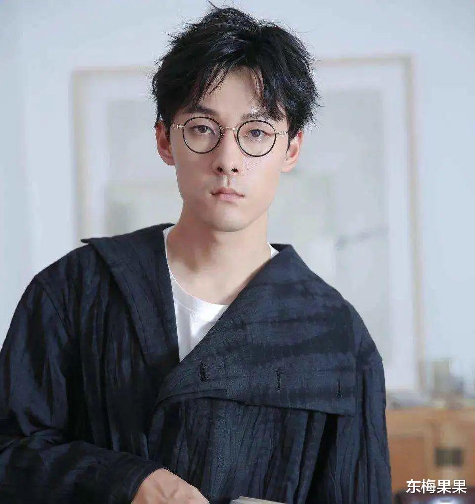 吴倩|官宣离婚后，她也变得太快了吧！