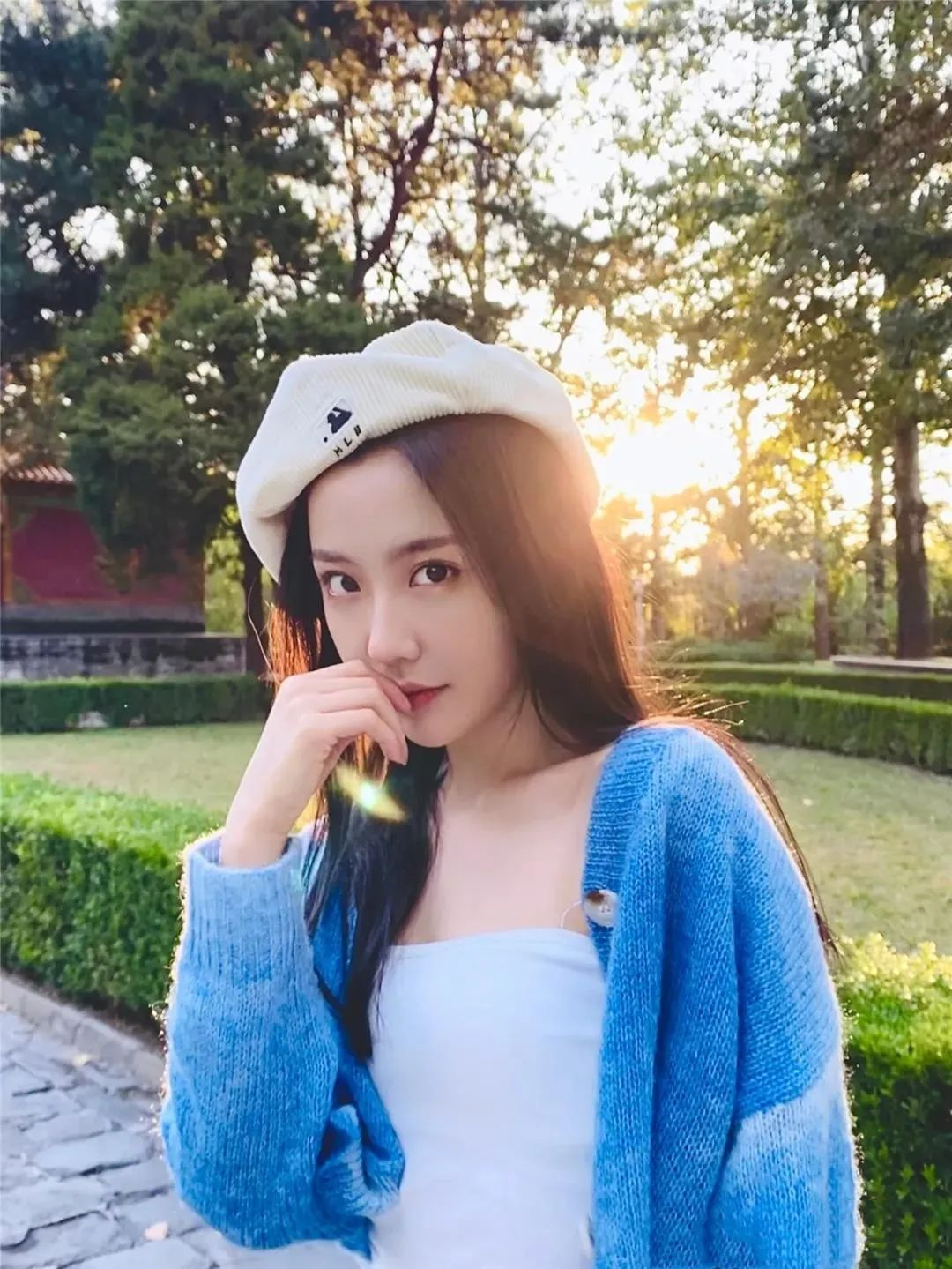 王艺瑾|王艺瑾，笑容甜美可人的“甜美系”女神！