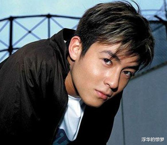 陈冠希|陈冠希当年有多受欢迎?与众多女明星合照,笑容眼神暴露一切