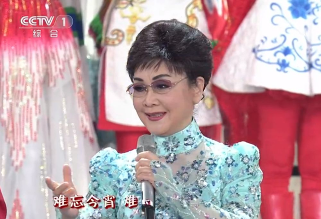 白嘉轩|不要再吐槽春晚了,你已经被春晚抛弃了