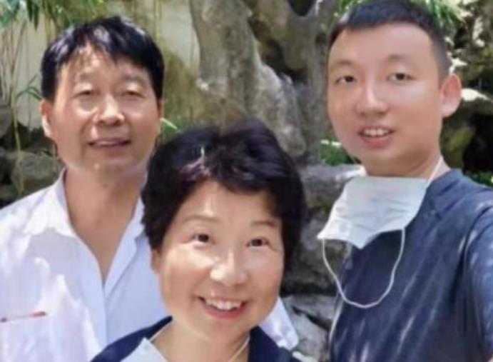 杜新枝|杜新枝再曝金句,称就算犯错也想要健康的孩子,言外之意太明显