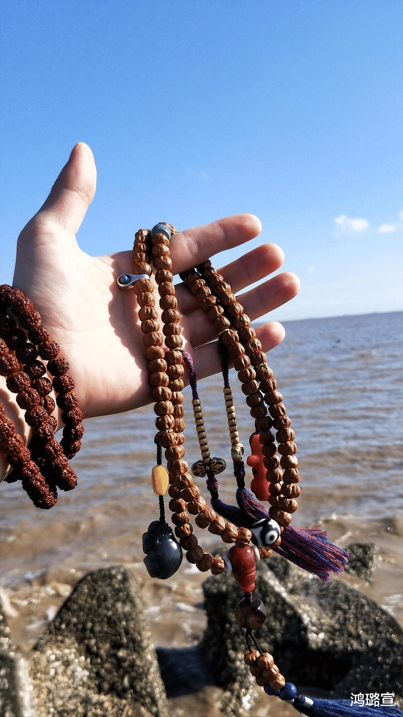 文玩|文玩手串松紧这件事儿到底应该怎么办？就很难受！