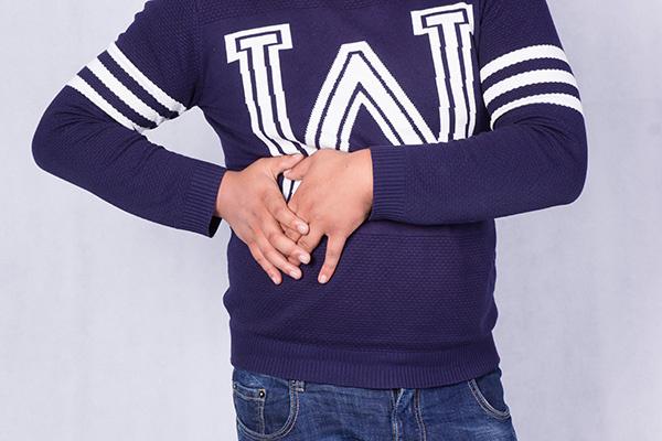 肝功能|谁说肝脏是“哑巴”,用以下按压穴位的方法,辨别肝脏是否健康