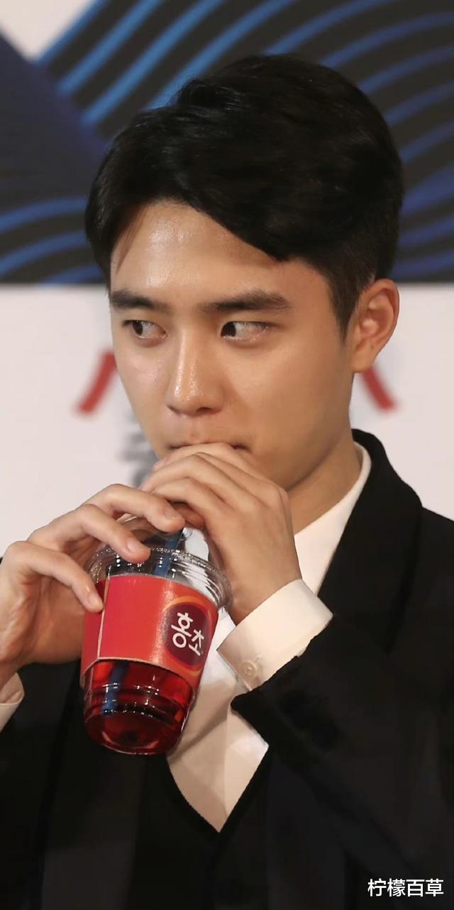 张雨绮|朴信惠待产老公陪度蜜月,穿休闲宽松服难掩大肚,网友:嫁给爱情