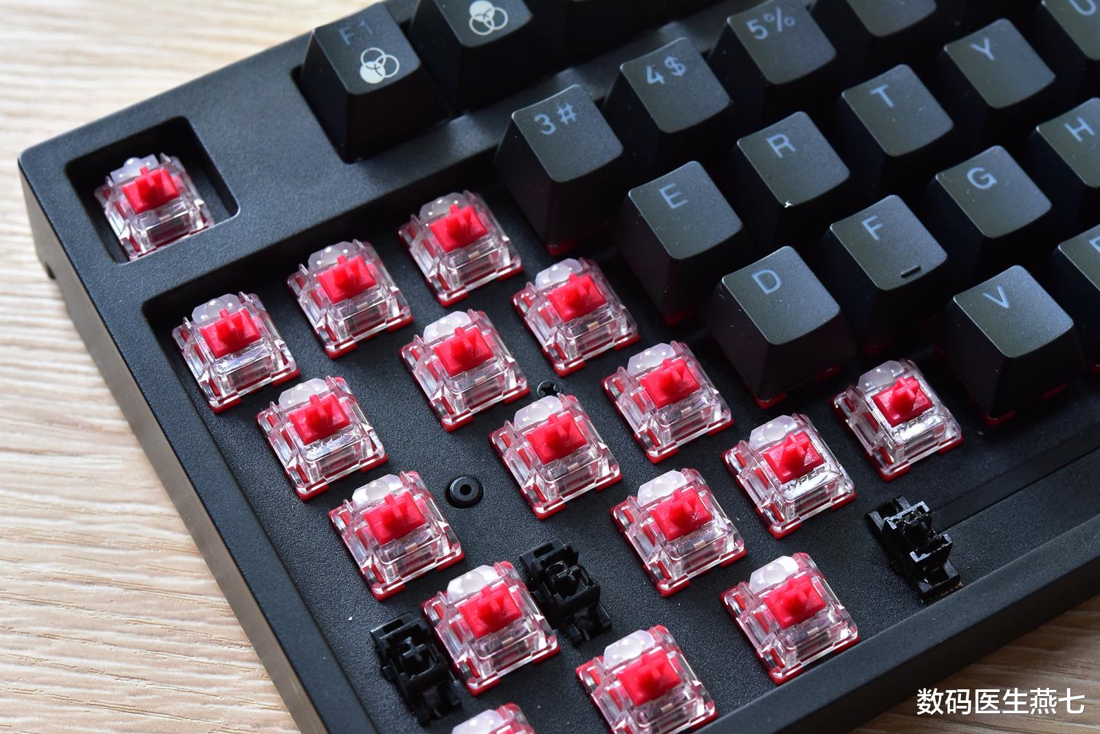 机械键盘|比红轴还快的火轴！HyperX MARS2机械键盘上手