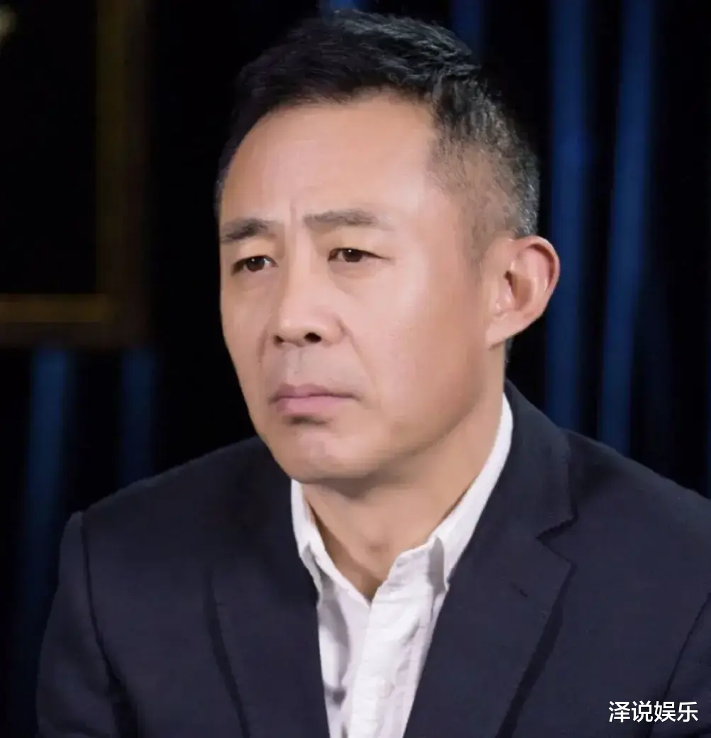 刘亦菲|侯勇疑似酒驾，网友提出多点质疑，真是不敢相信