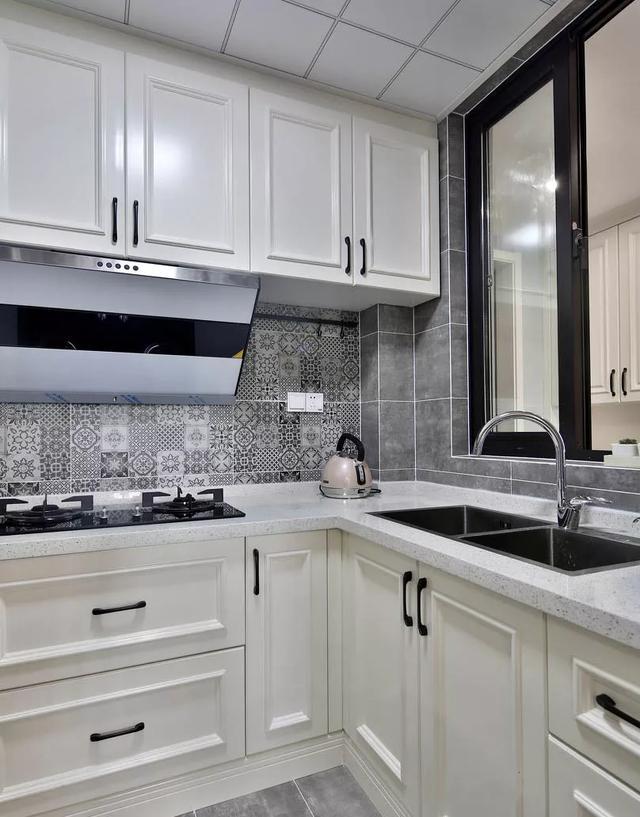 踩了800多次坑才敢告诉你:厨房这7样东西,一样都不能少装