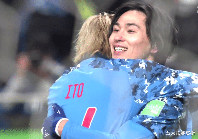 国足|2-0，狂抢15分！世预赛亚洲第2又赢了，国足克星独造2球