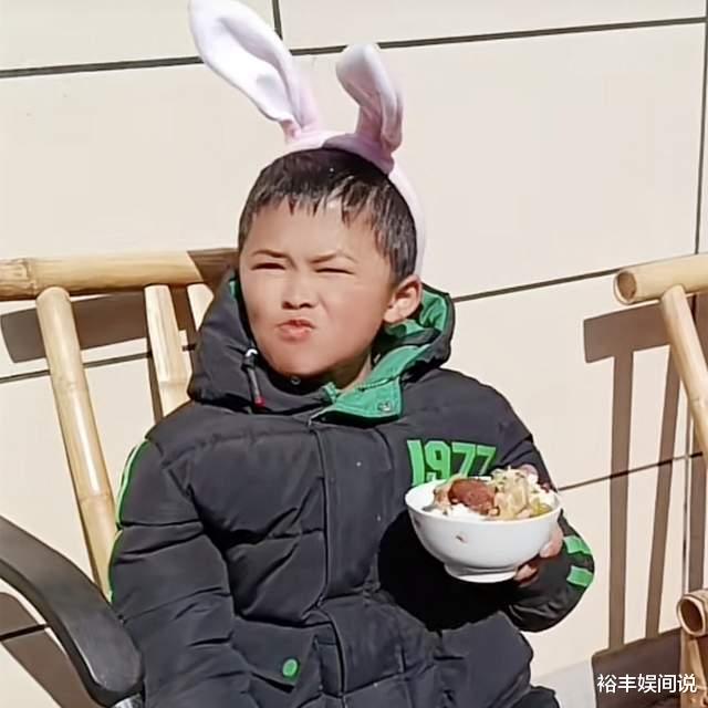 马云|“小马云”姐姐近照曝光！四岁失去妈妈16岁打工，相关账号已清空