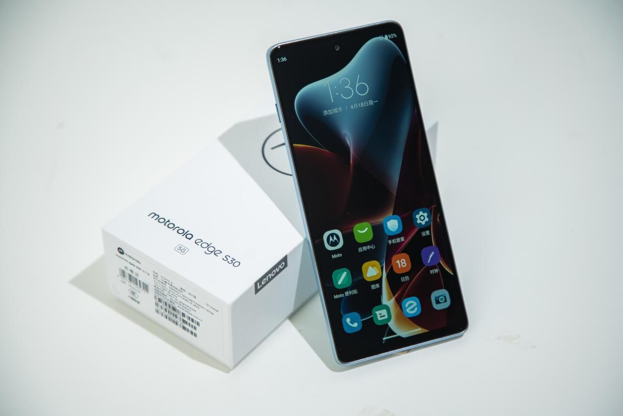 摩托罗拉|moto MYUI 3.0深度体验：性能隐私安排周到，商务互联适用度高