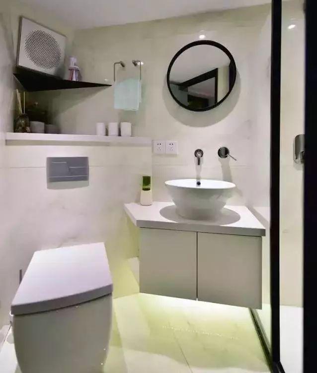 26㎡小户型三角顶楼复式,边角很难利用,他花6W打造7室小洋房