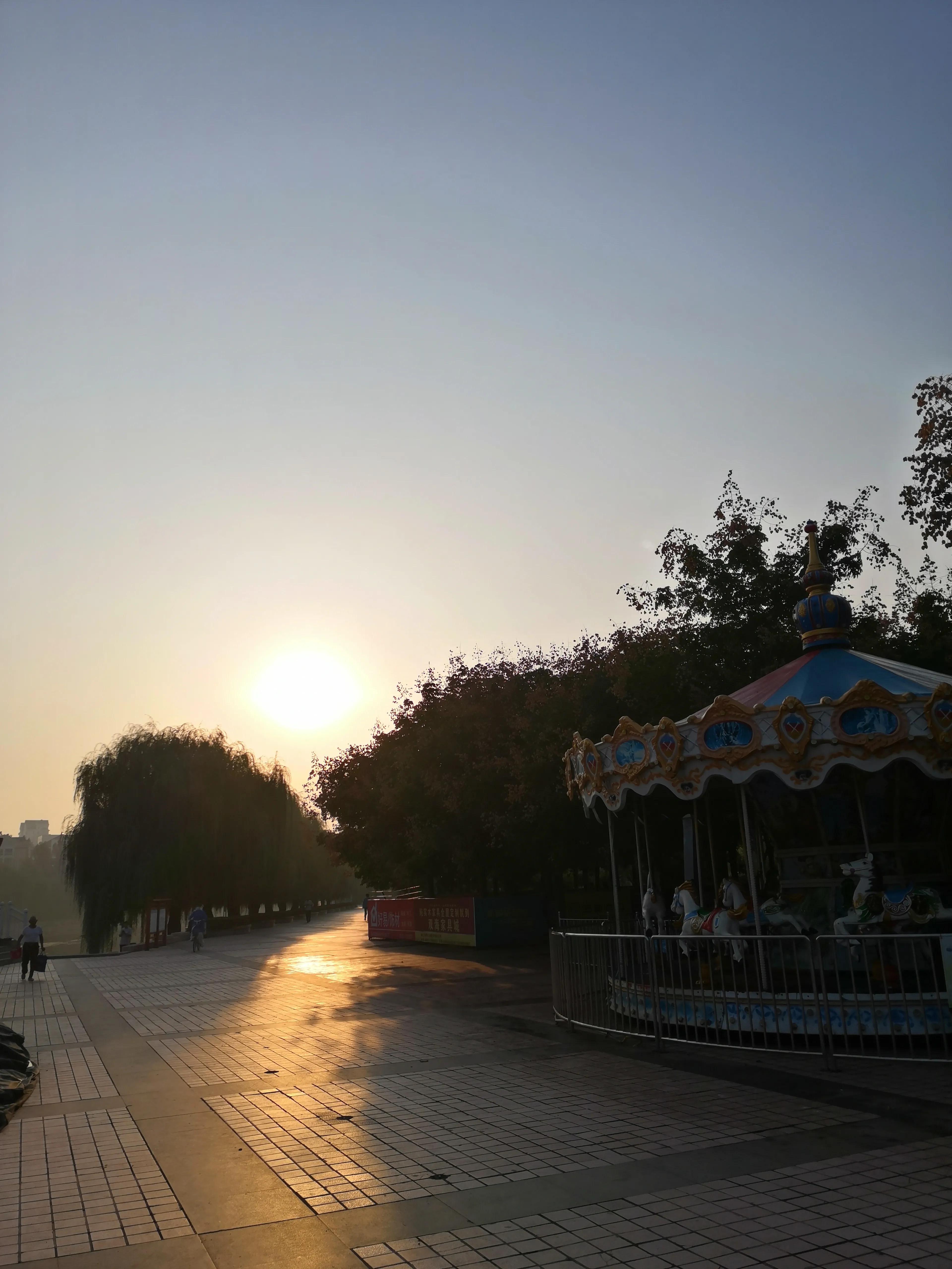 脂肪瘤|你觉得在偏远农村居住长寿,还是在繁华都市居住长寿呢?去过长寿之乡巴马,我有自己的看法。