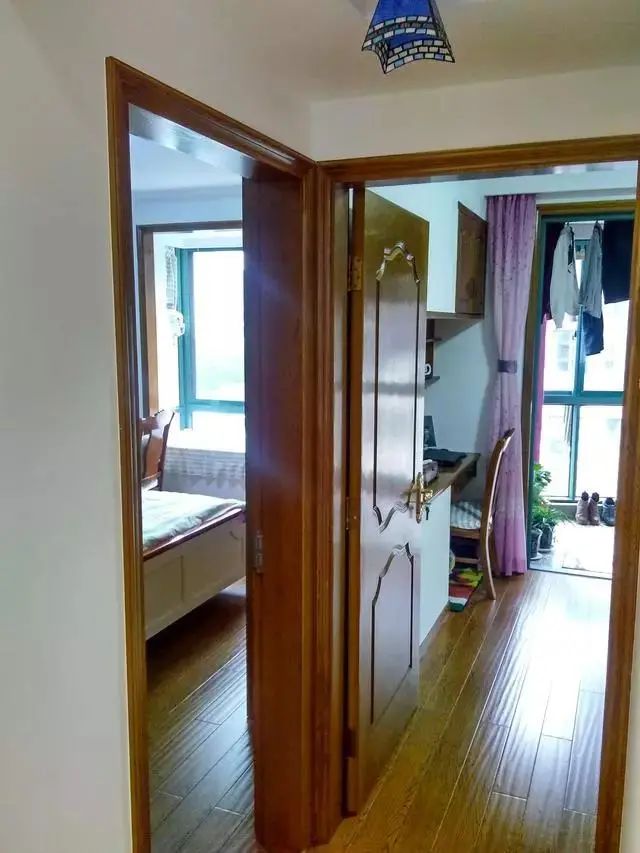 晒晒入住3个月的房子，全屋共花16万，朋友说沙发至少要5万