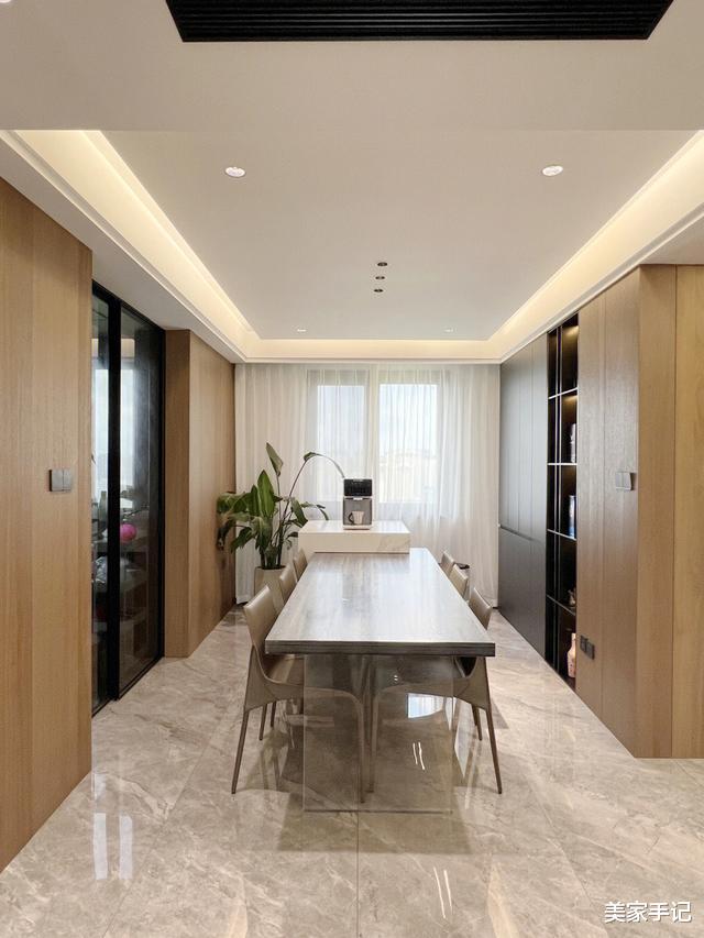 江苏夫妻拒绝“过度装修”,把172㎡家装修得堪称教科书,太高级了