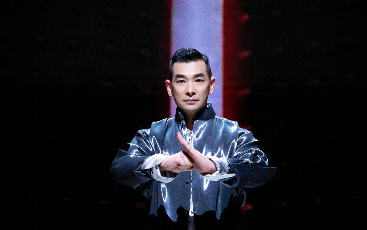 赵文卓|赵文卓重回《披哥2》舞台，耍火刀看呆苏有朋，真功夫燃爆全场