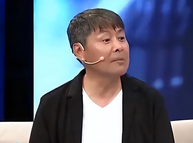 冯巩|相声演员刘伟的一步“错棋”，差点“毁”了他整个人生