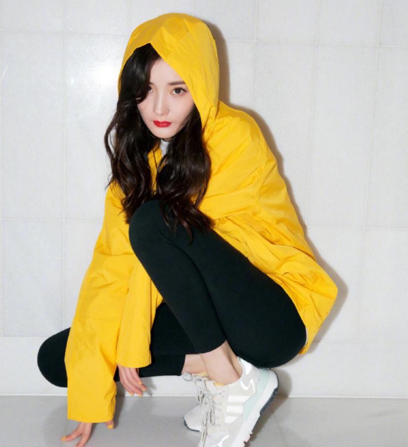 饶敏莉|杨幂爸爸晒出自己的豪宅,院子全部拿来种菜,蔬菜瓜果都自给自足