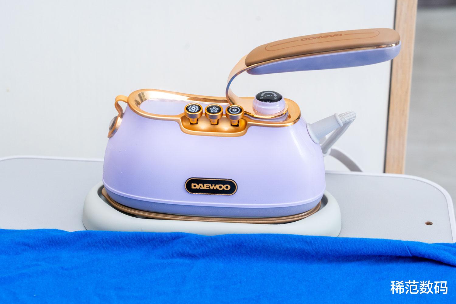 大宇小星斗熨烫机评测:居家必备好工具,旧衣新穿的“法宝”